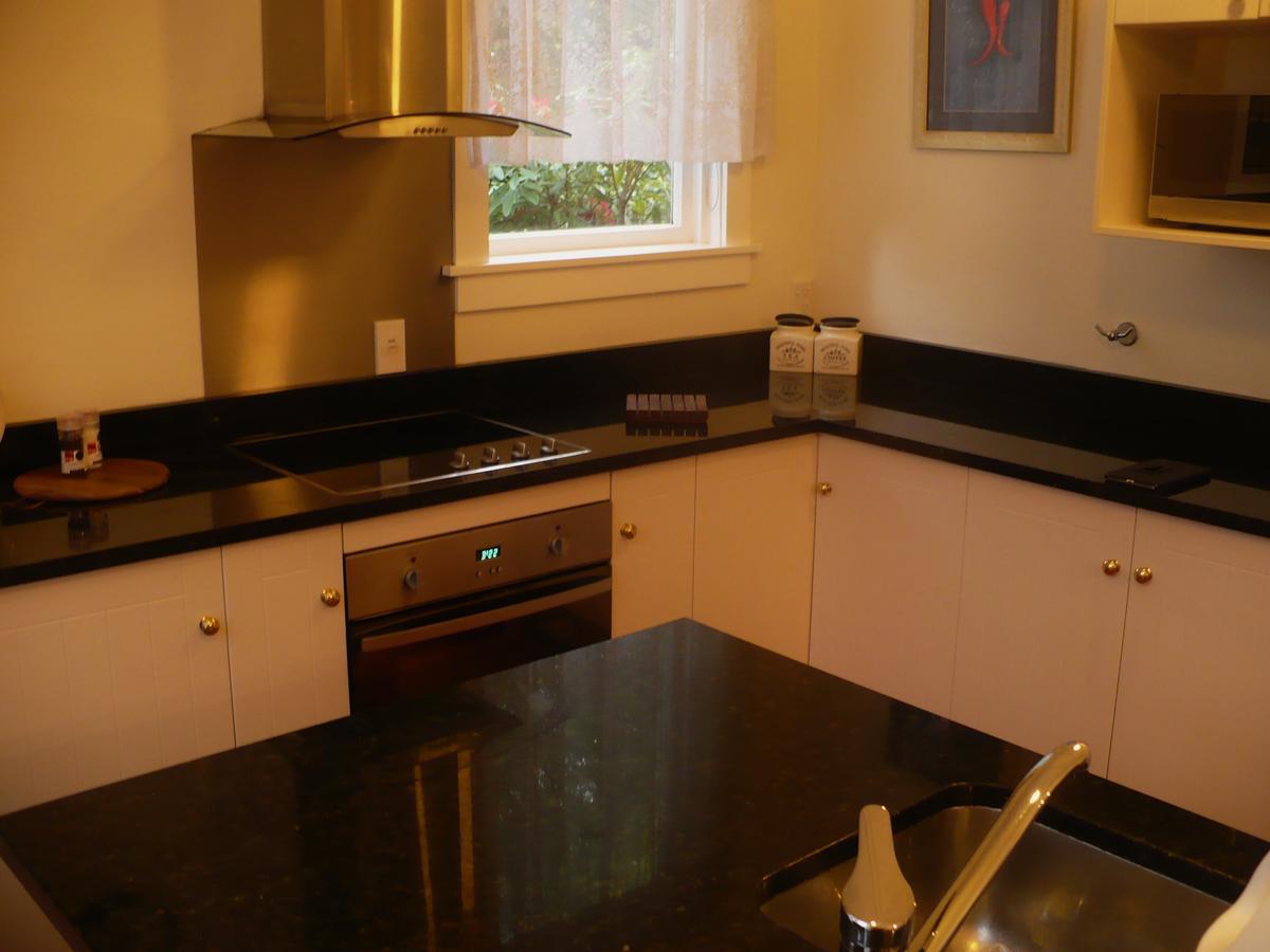 Brockworth Cottage Christchurch Extérieur photo
